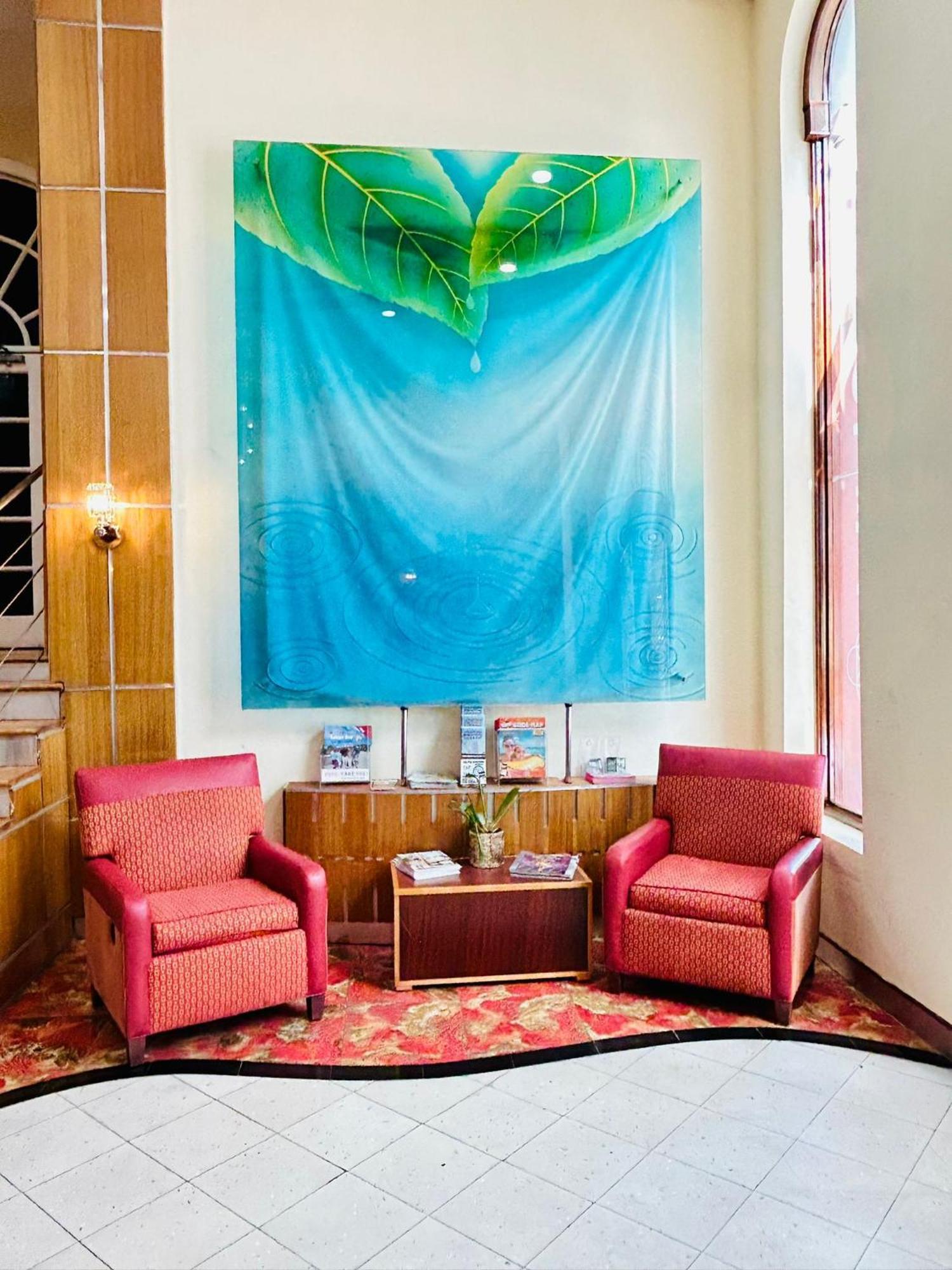 Ponce De Leon Hotel Сент-Питерсберг Экстерьер фото